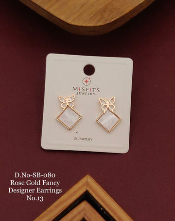 ELSA THREAD EARRINGS