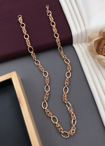 Demure Mens Chain