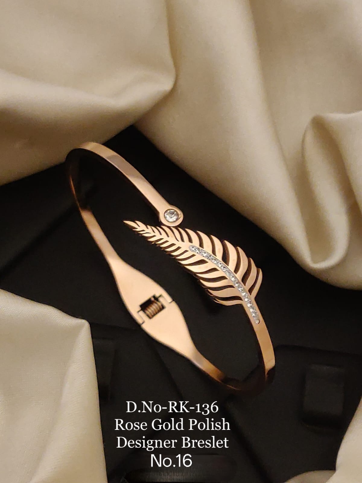 ROBERTO ROSE GOLD PLATED KADA BRACELET