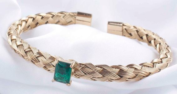 ARIYA  EMARALAD 18K GOLD PLATED KADA BRACELET