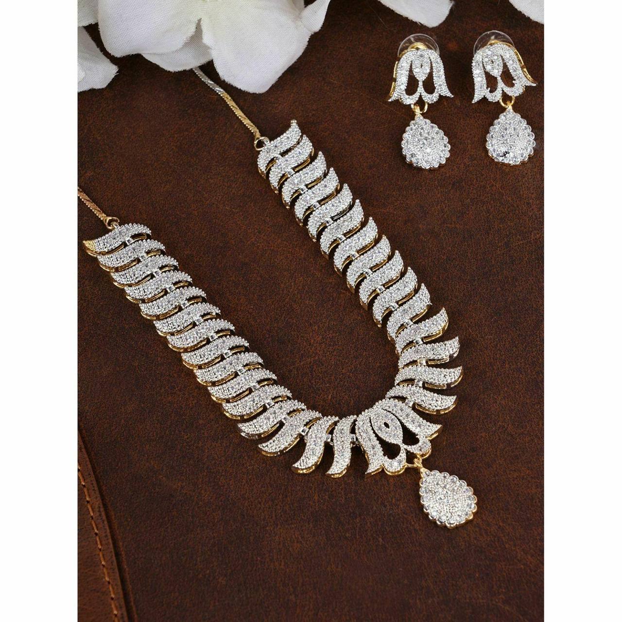 ZIRCONIA GOLD PLATED AD NECKLACES